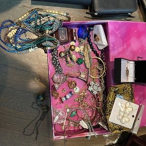 Madewell and other brand jewelry box